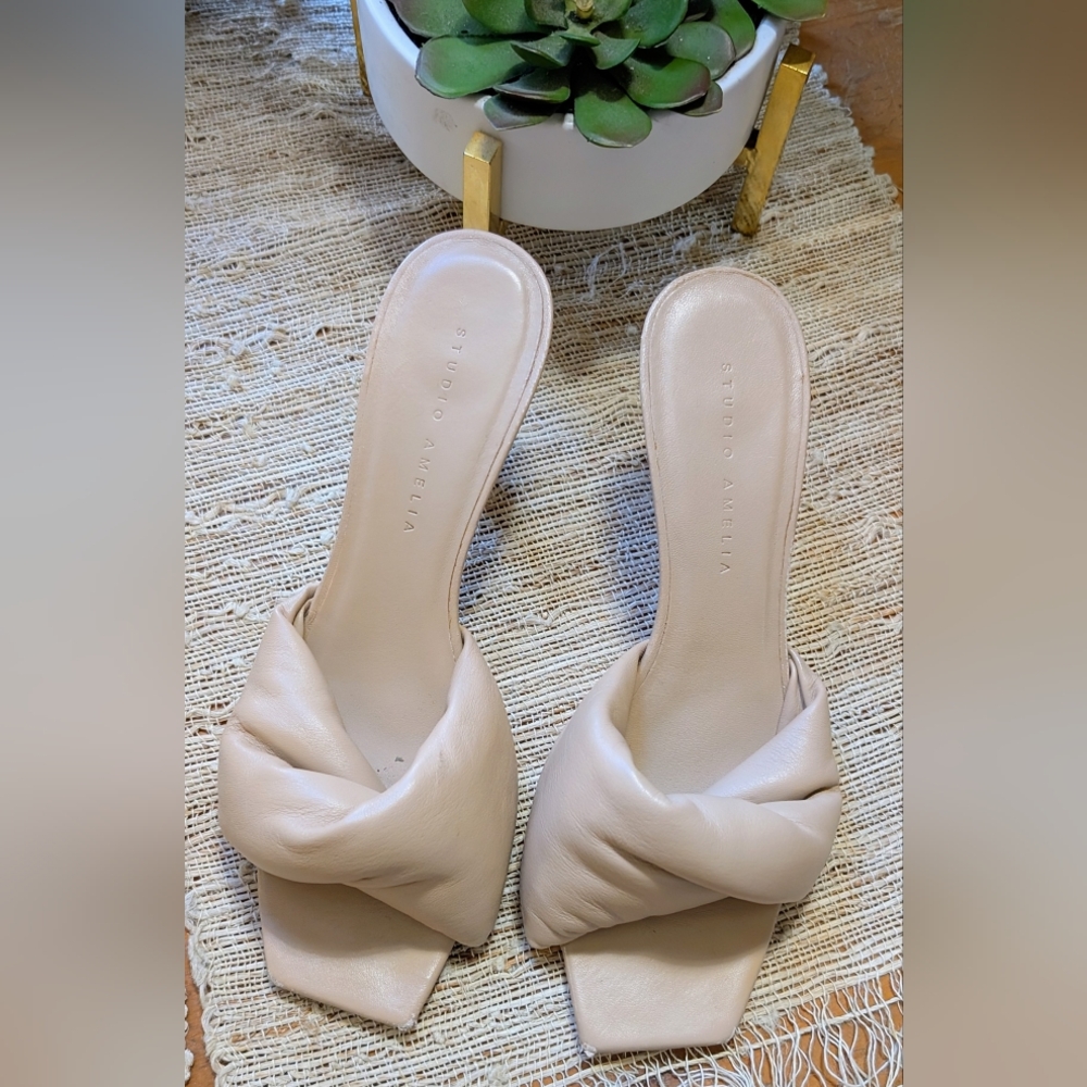 Studio Amelia Twist Front Mules